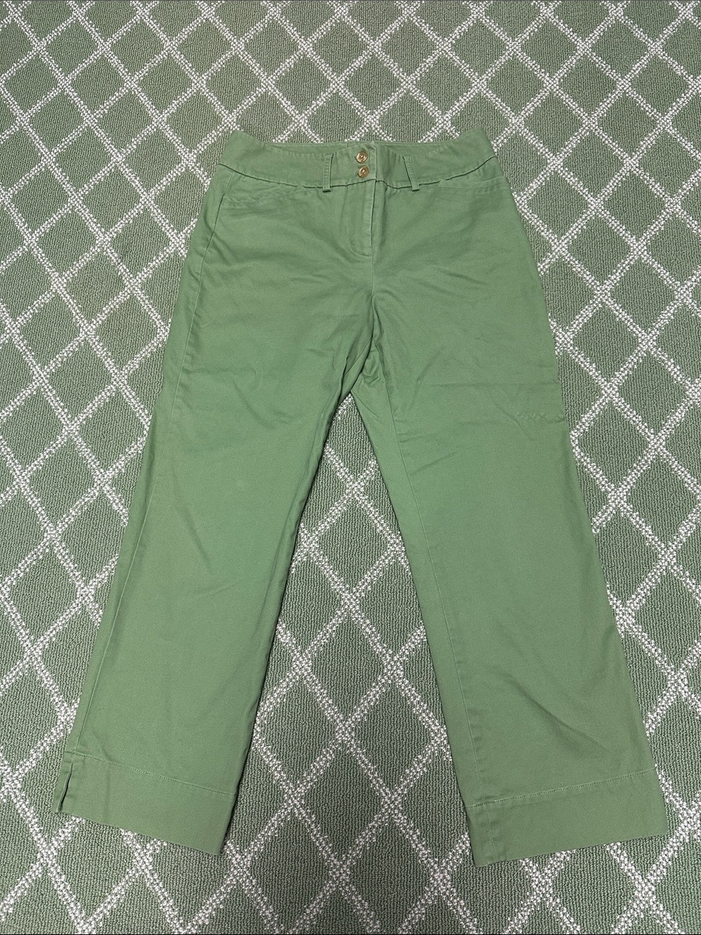 Perfect warm weather crop in delightful green color!